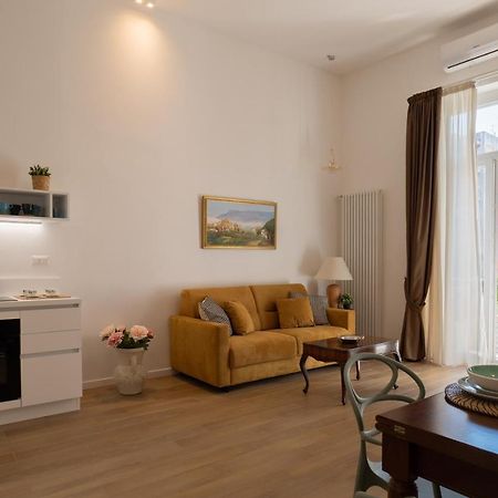 Relais Palazzo Olimpia - Corso Vittorio Emanuele Lejlighed Salerno Eksteriør billede