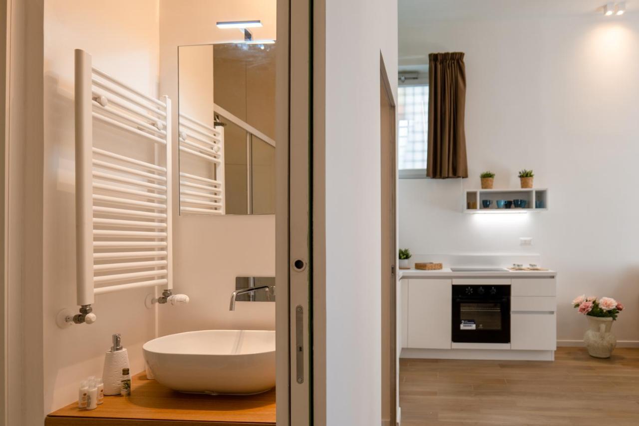 Relais Palazzo Olimpia - Corso Vittorio Emanuele Lejlighed Salerno Eksteriør billede