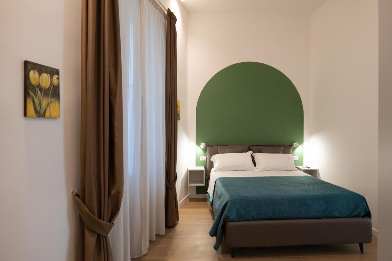 Relais Palazzo Olimpia - Corso Vittorio Emanuele Lejlighed Salerno Eksteriør billede