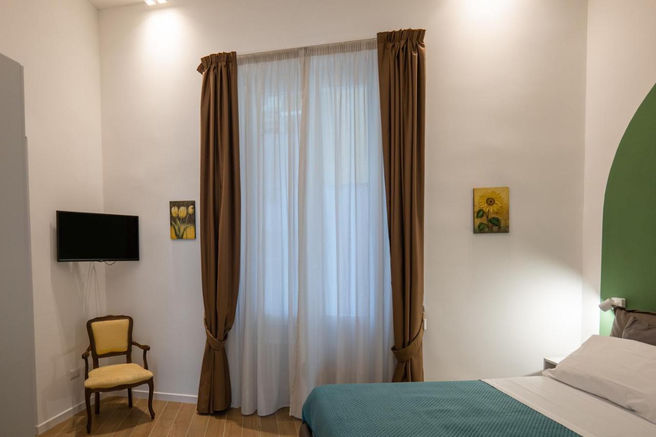 Relais Palazzo Olimpia - Corso Vittorio Emanuele Lejlighed Salerno Eksteriør billede