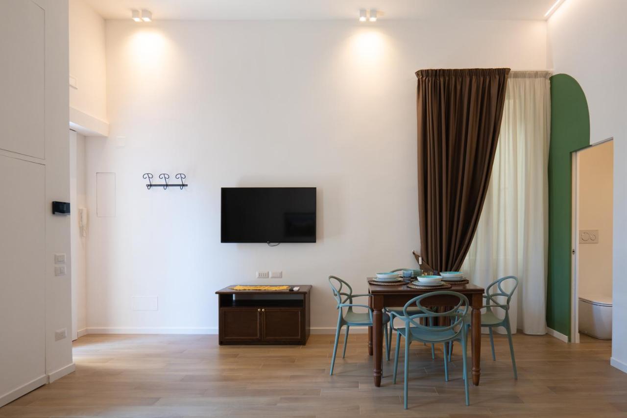 Relais Palazzo Olimpia - Corso Vittorio Emanuele Lejlighed Salerno Eksteriør billede